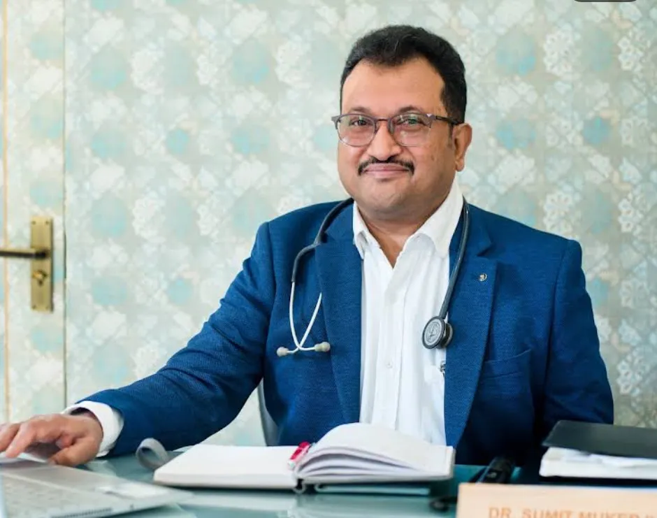 Dr. Sumit Mukerji – photo 1